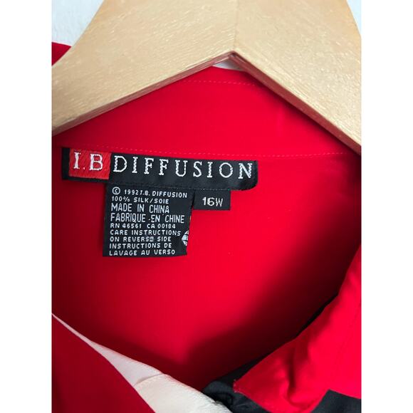Vintage IB Diffusion Blouse Top Womens 16 Silk Pop Cartoon Embroidered Comic Red - Picture 5 of 7